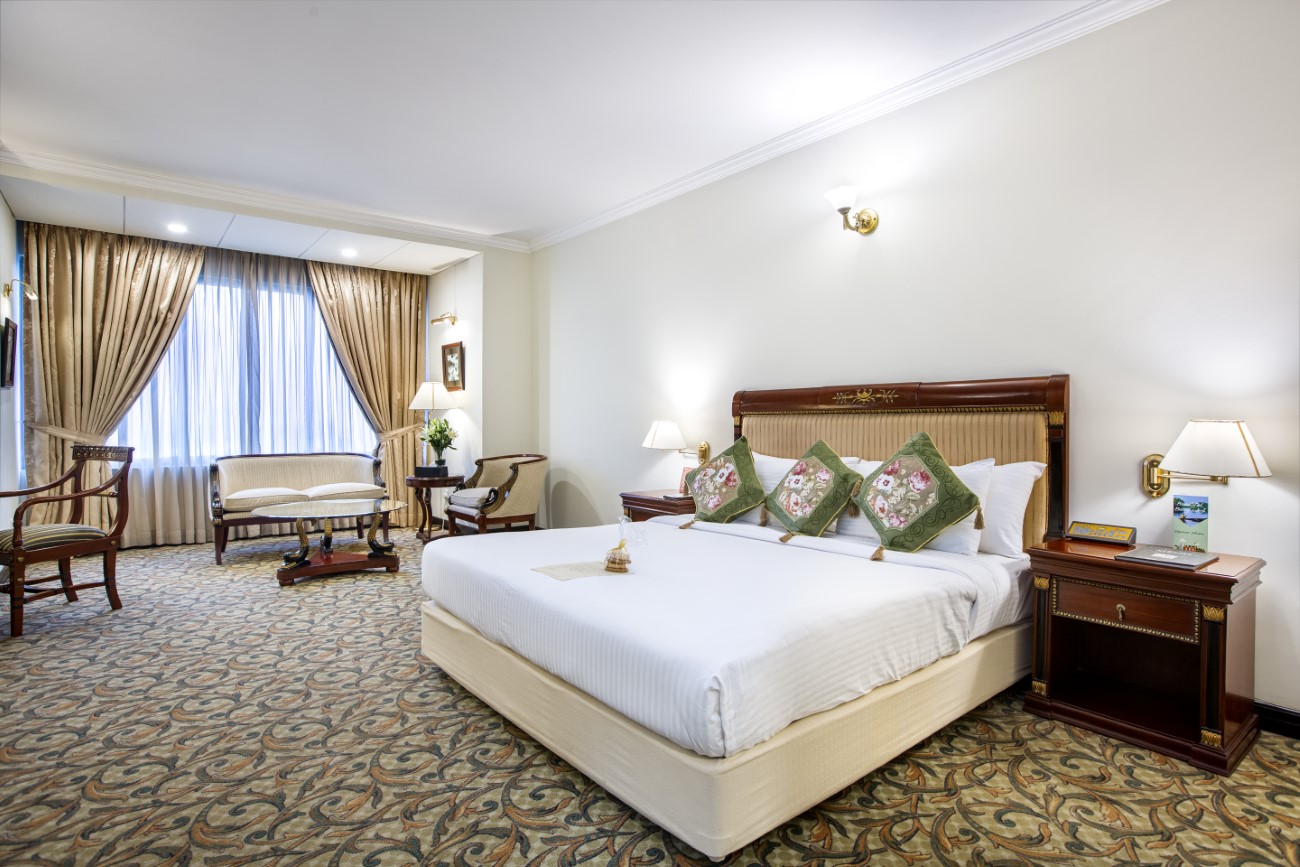 crown-suite-6-1